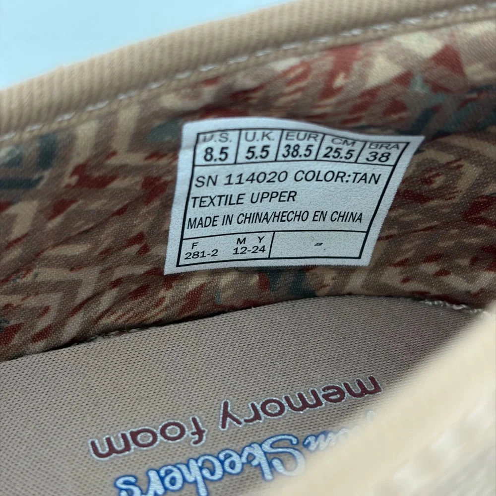 BOBS from Skechers Women's Slip-On Canvas Shoes Tan Size‎ 8.5 Memory Foam, NWOT